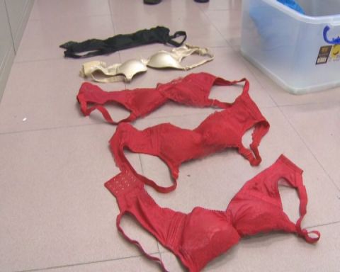 小伙化身“内衣大盗”，被抓时竟身着女性内衣